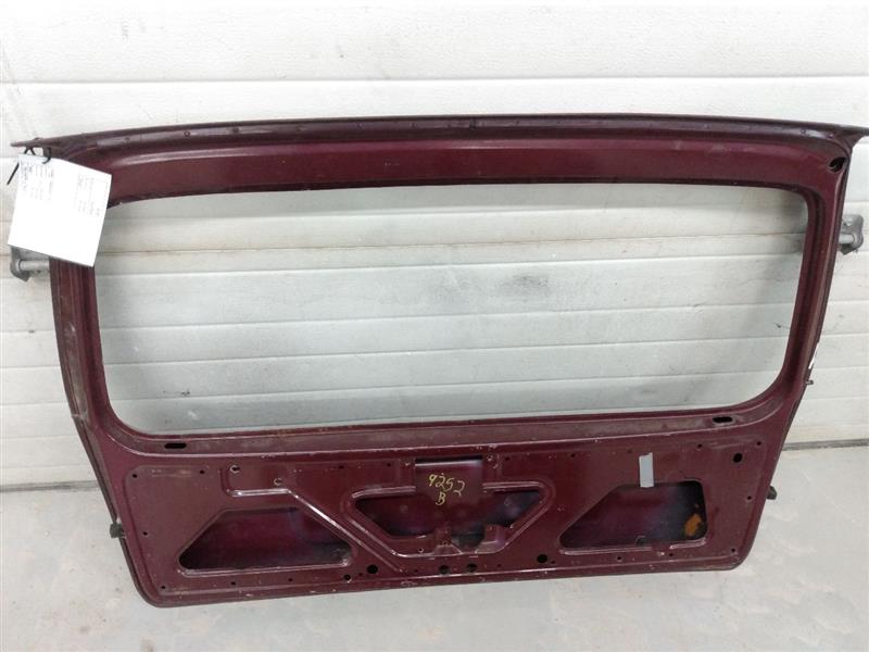 Volvo 245 Decklid