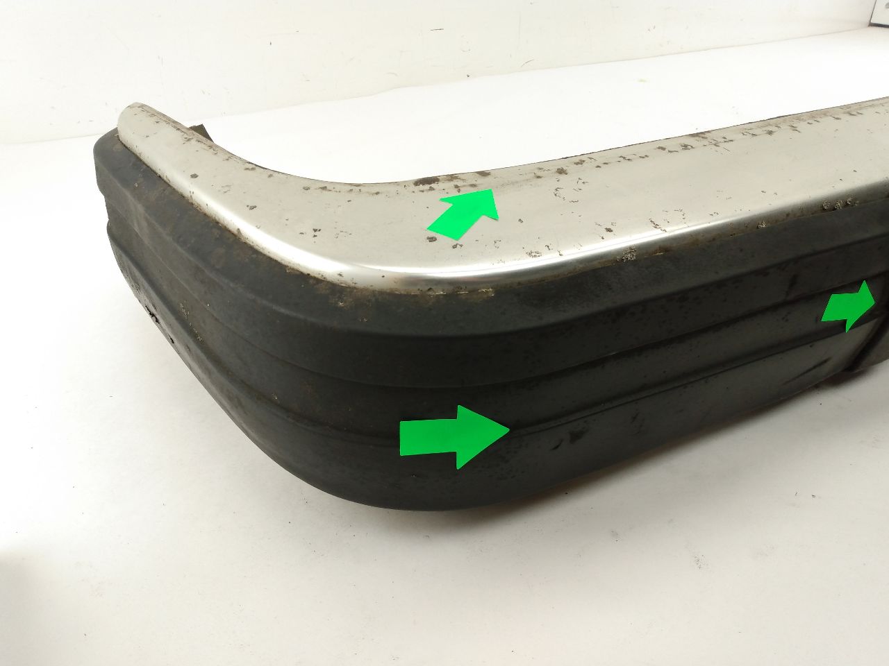 Volvo 245 Rear Bumper **AS-IS**