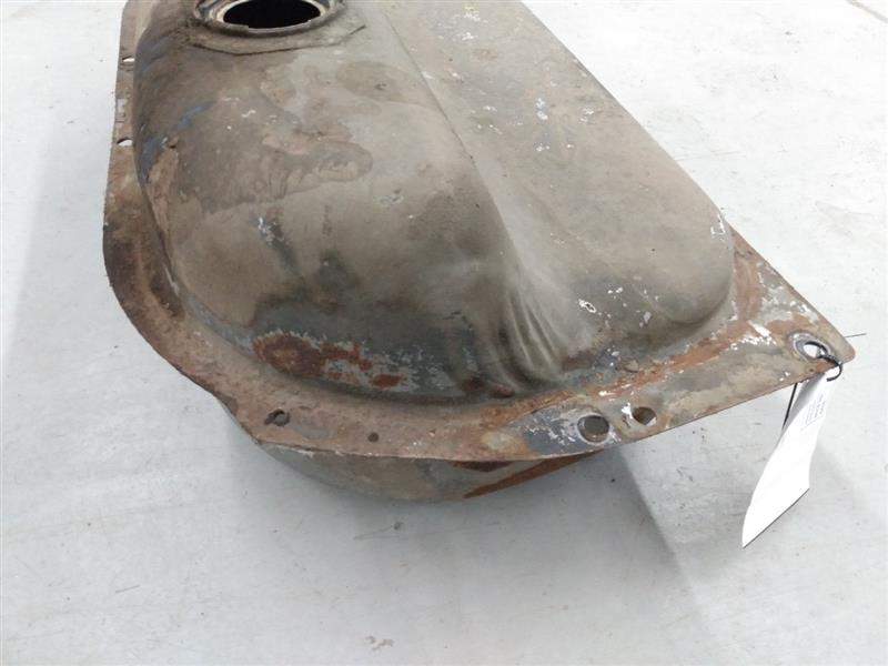 Volvo 245 Fuel Tank