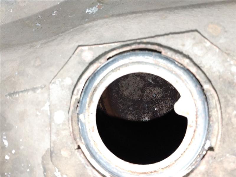 Volvo 245 Fuel Tank