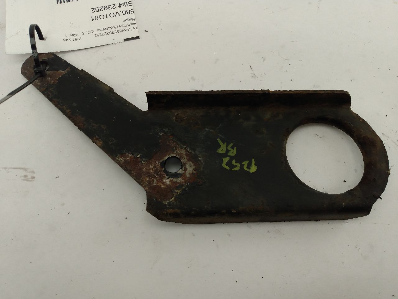 Volvo 245 Rear Tow Eyelet