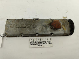 Volvo 245 Valve Cover