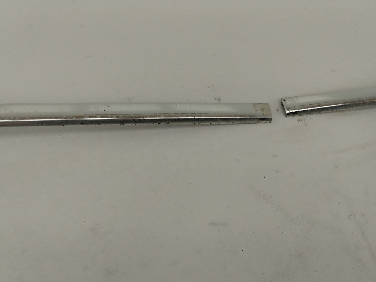 Volvo 245 Pair Of Windshield Chrome Trim - 0