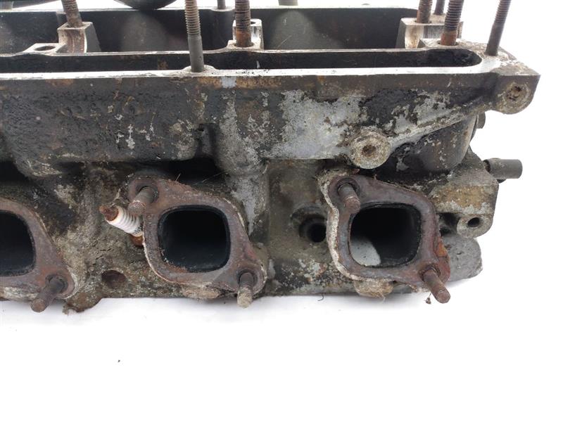 Volvo 245 Cylinder Head