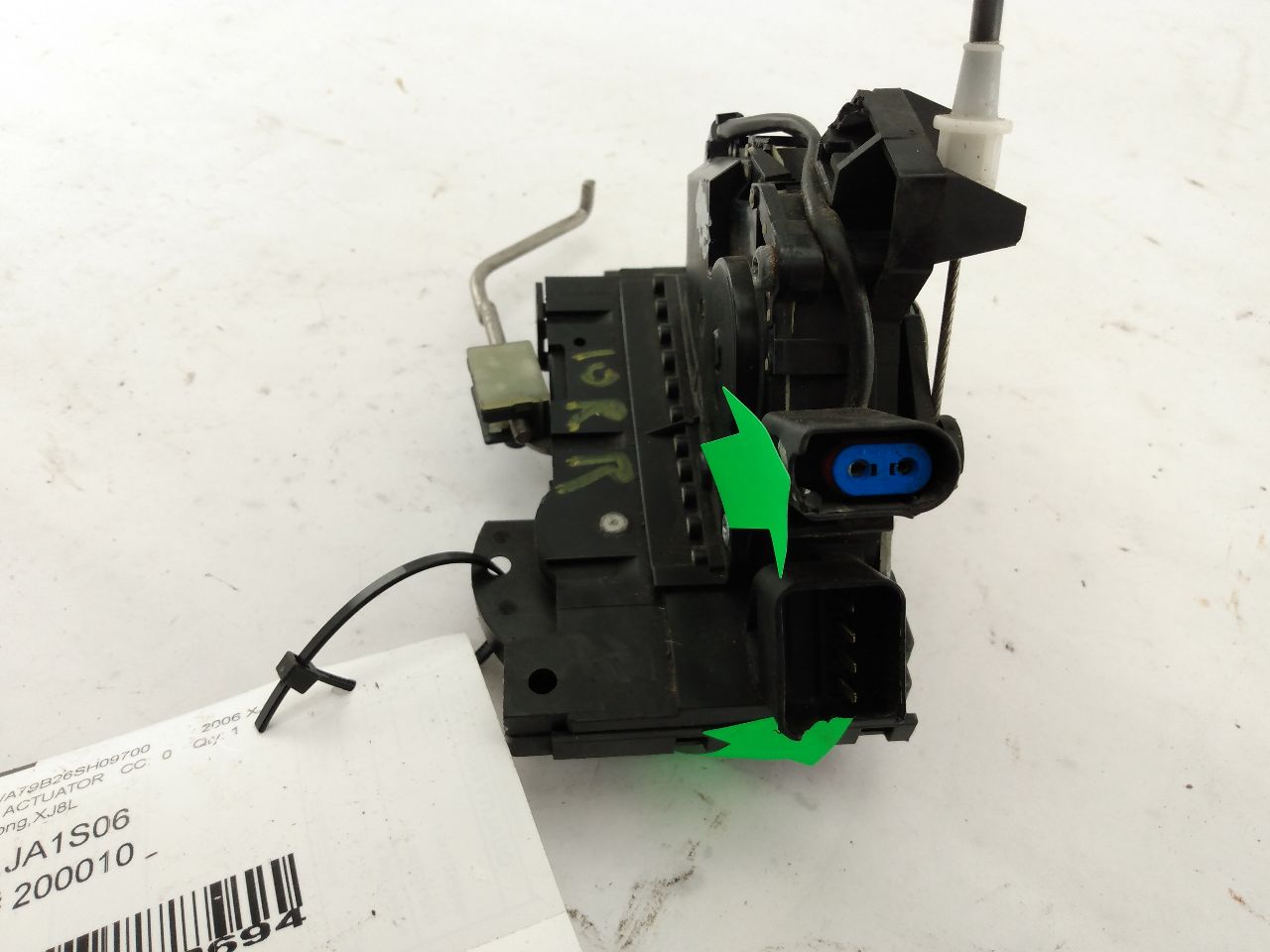 Jaguar XJ8 Rear Right Door Lock Actuator