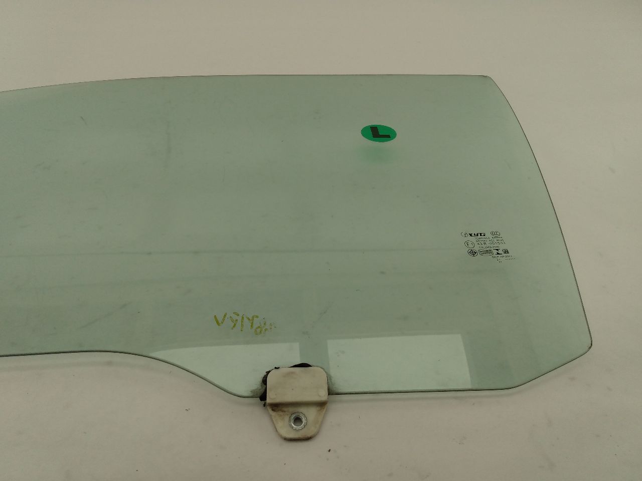 Honda Prelude Front Left Door Glass