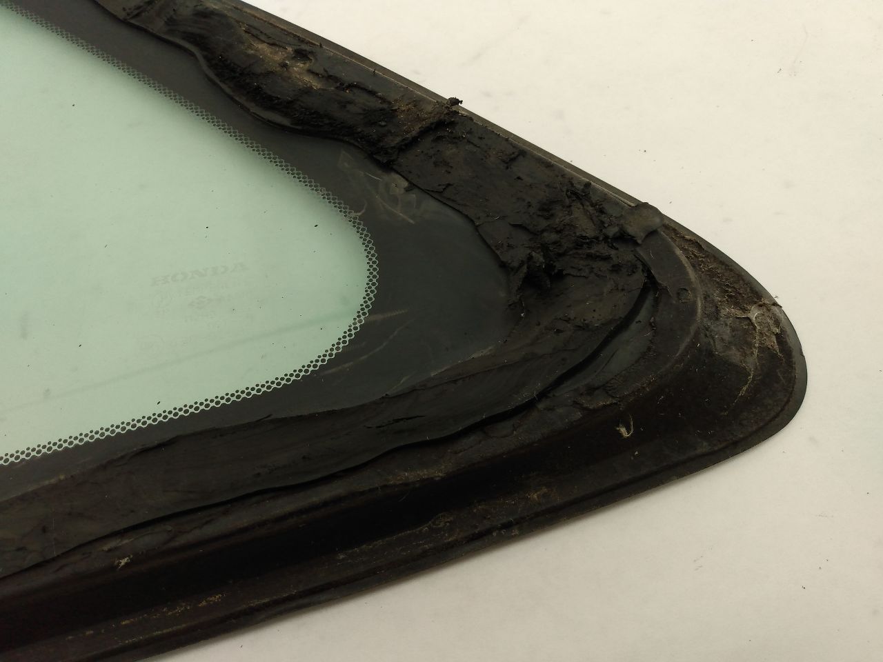 Honda Prelude Rear Right Quarter Glass