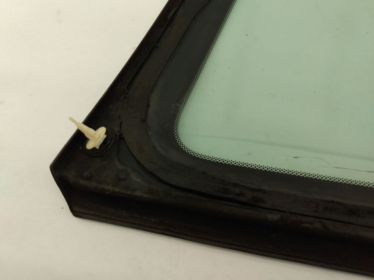 Honda Prelude Rear Right Quarter Glass