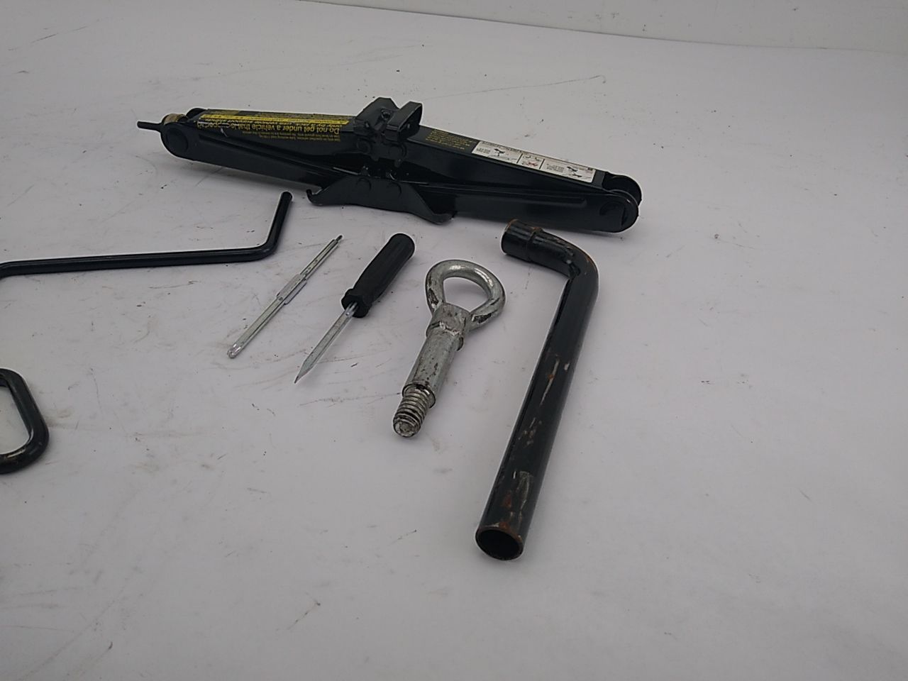 Saab 9-3 Jack And Tool Kit