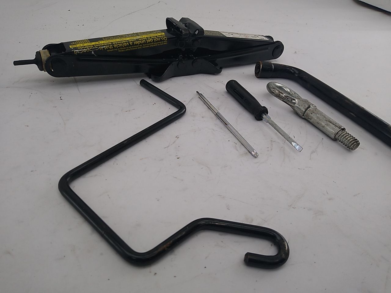 Saab 9-3 Jack And Tool Kit