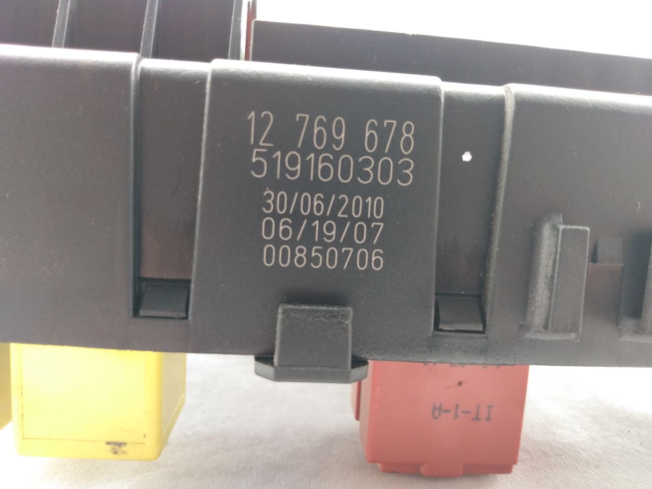 Saab 9-3 Rear Fuse Box