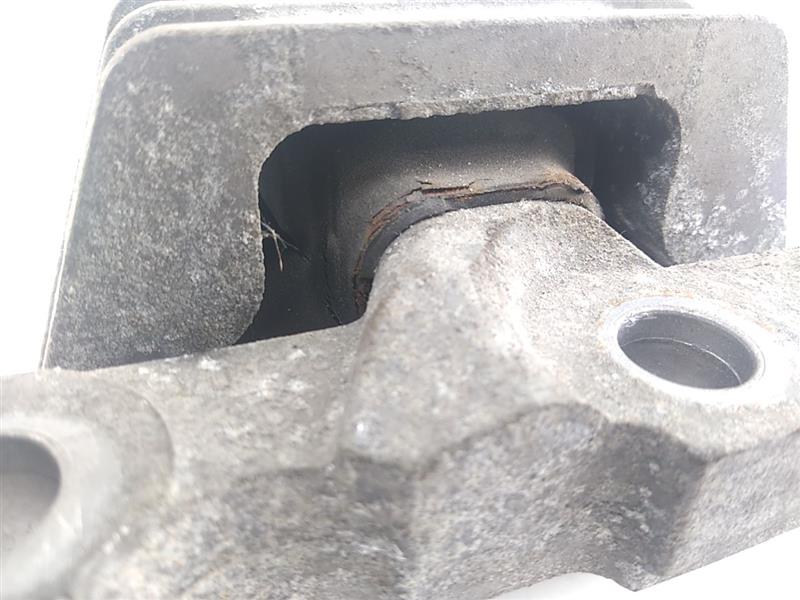 Saab 9-3 Right Engine Mount