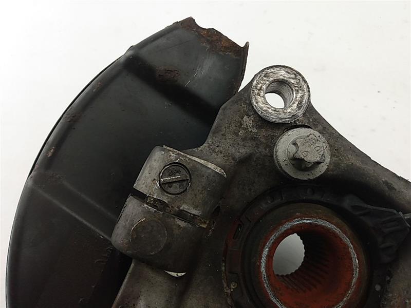 Saab 9-3 Front Right Knuckle