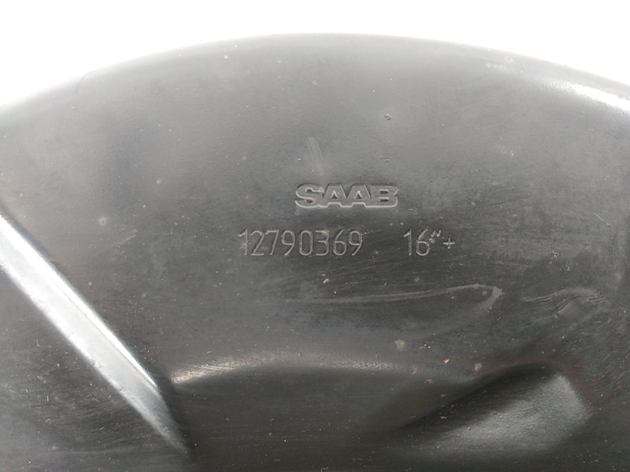 Saab 9-3 Front Right Knuckle