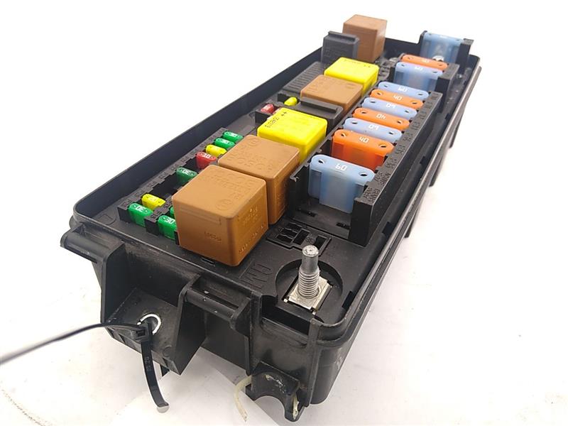 Saab 9-3 Engine Fuse Box