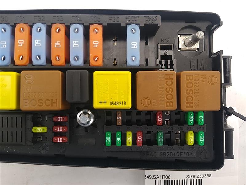 Saab 9-3 Engine Fuse Box