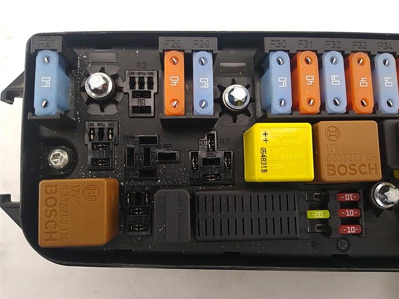 Saab 9-3 Engine Fuse Box