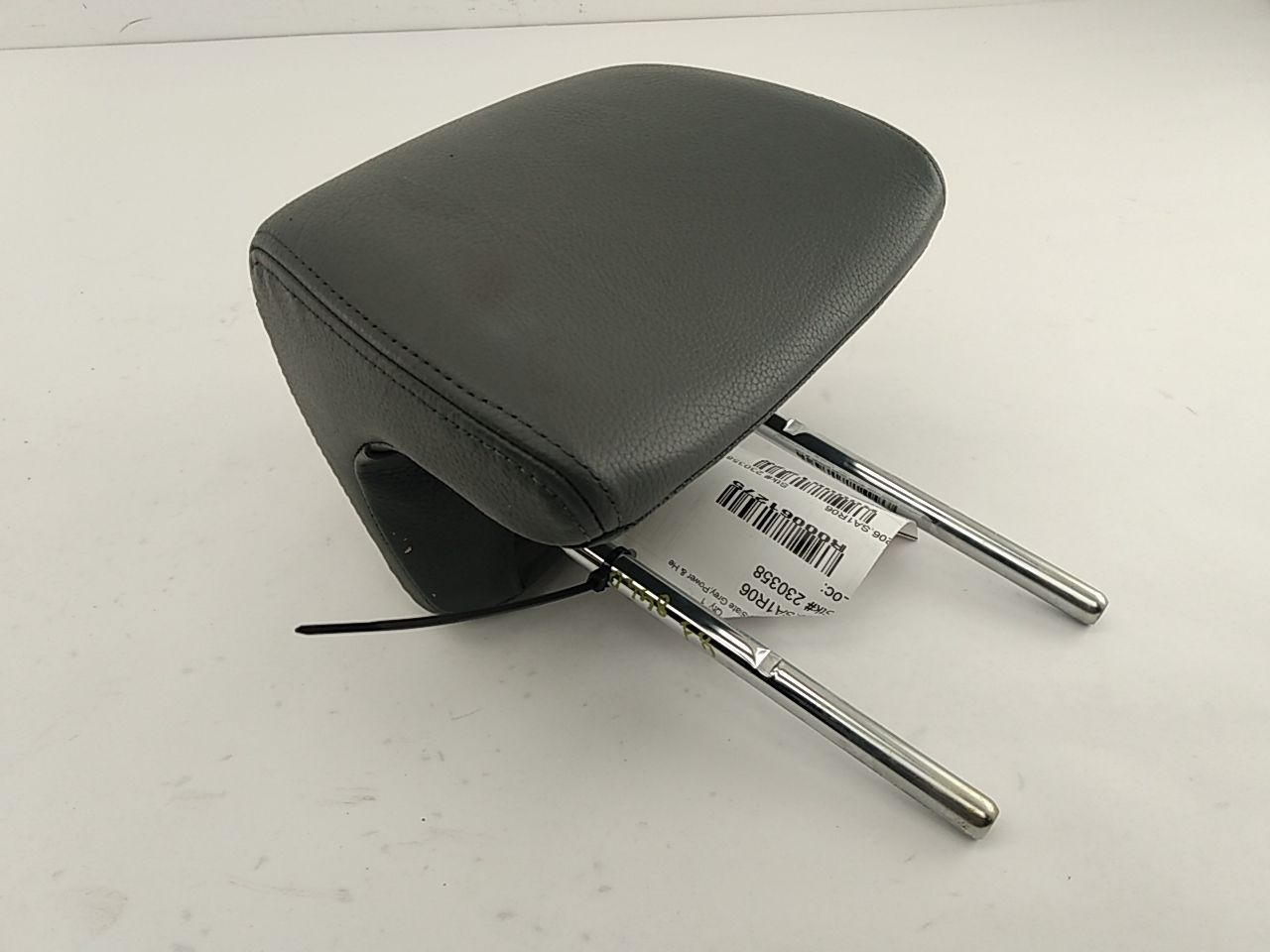 Saab 9-3 Front Right Headrest - 0