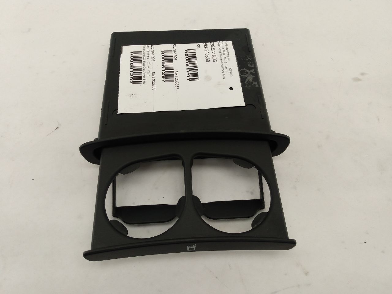 Saab 9-3 Rear Center Cup Holder | Playground PAR