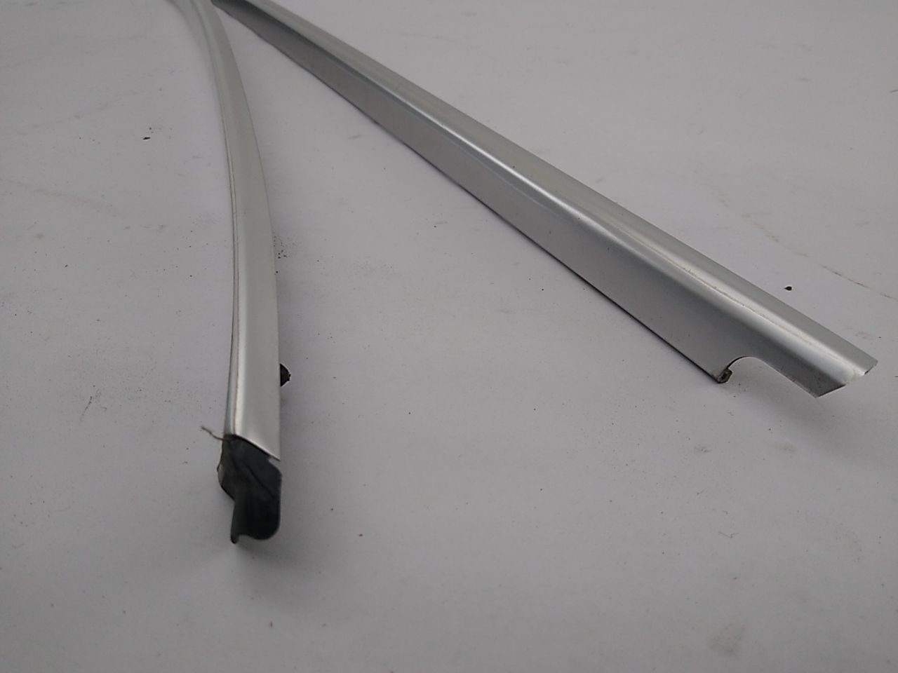 Saab 9-3 Roof Edge Trim Set