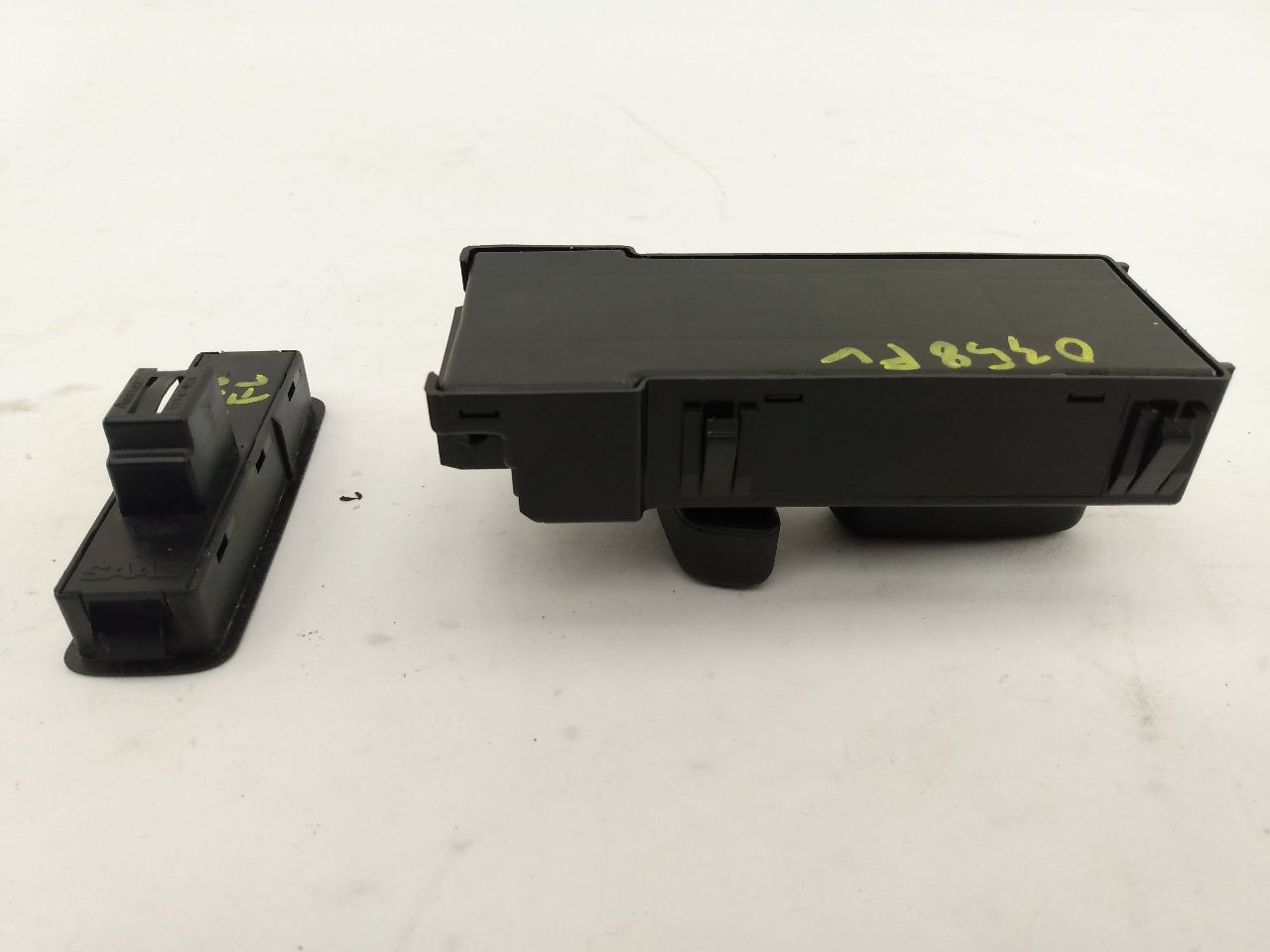 Saab 9-3 Front Left Seat Switch