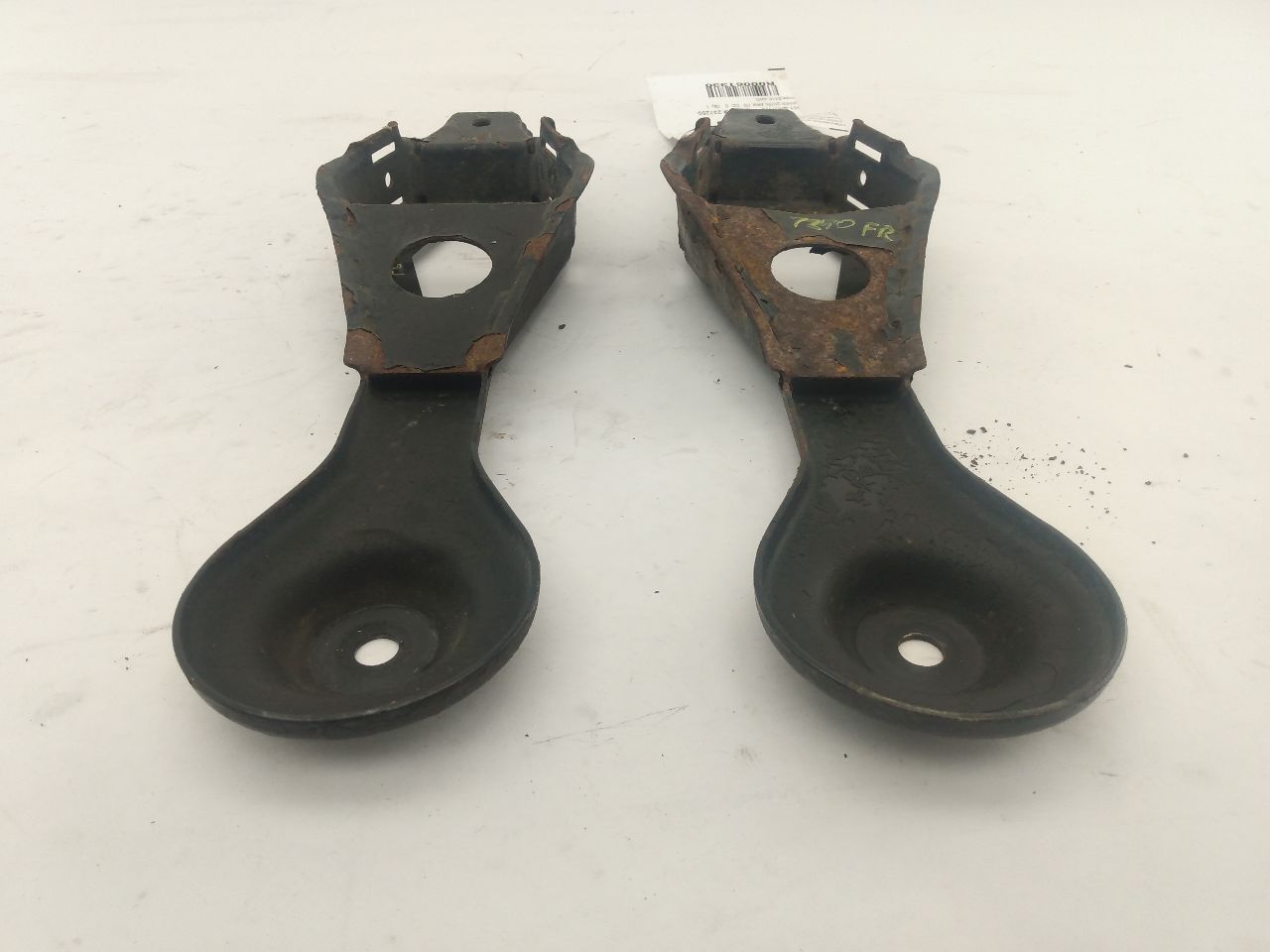 Saab 9-3 Pair Of Upper Control Arms