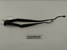 Hyundai Veloster Pair Of Windshield Washer Arms