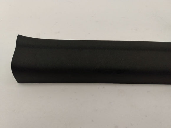 Hyundai Veloster Front Right Door Trim Panel