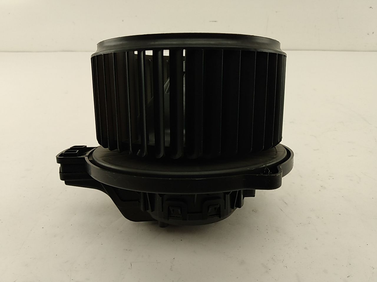 Hyundai Veloster Front Heater Motor