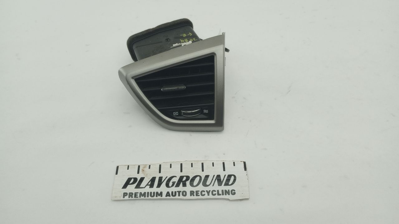 Hyundai Veloster Right Dashboard Air Vent