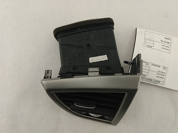 Hyundai Veloster Front Right Air Vent