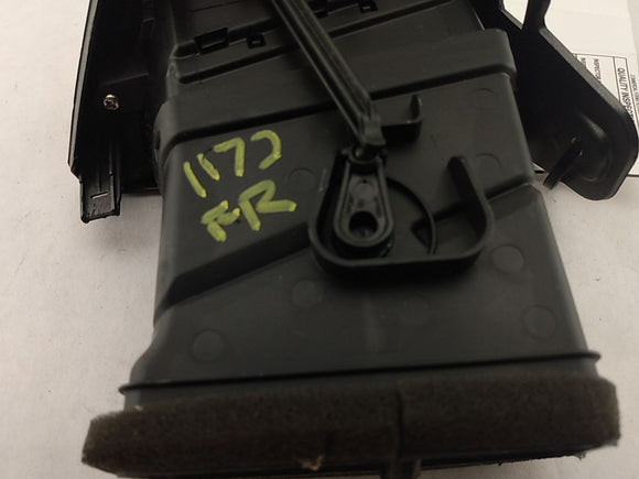 Hyundai Veloster Front Right Air Vent
