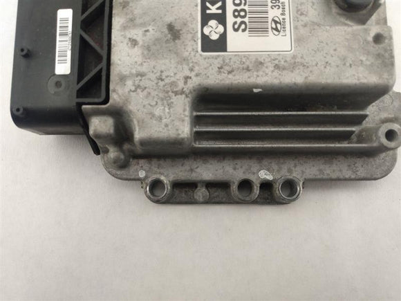 Hyundai Veloster Engine Control Module