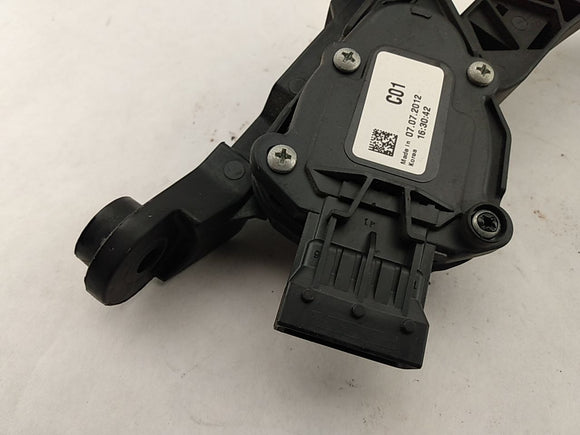 Hyundai Veloster Gas Pedal