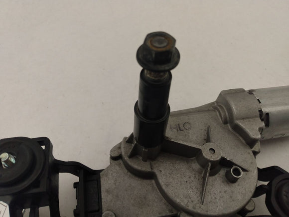 Hyundai Veloster Rear Center Wiper Motor