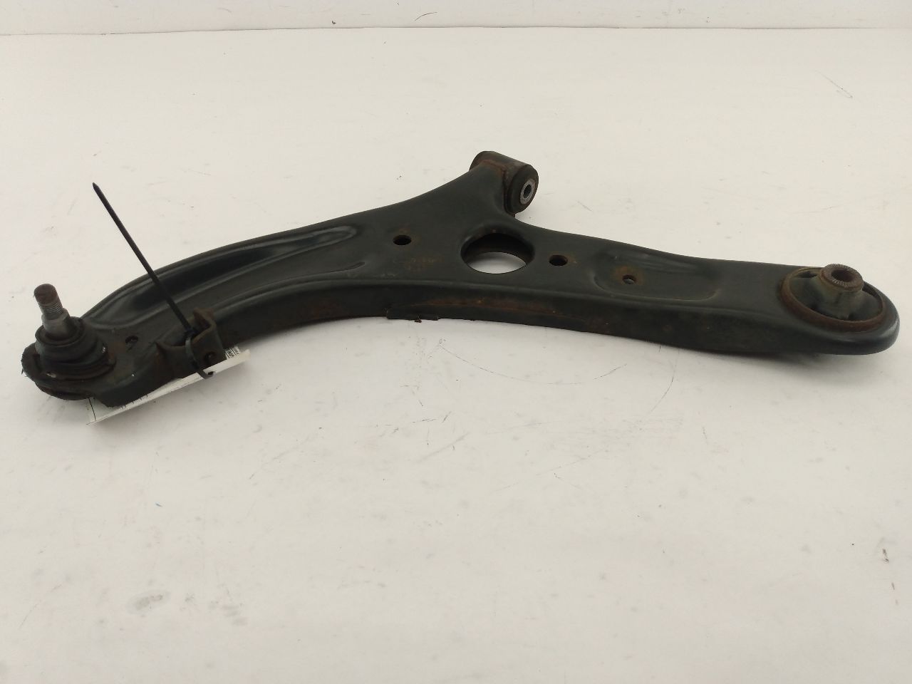 Hyundai Veloster Front Left Lower Control Arm - 0