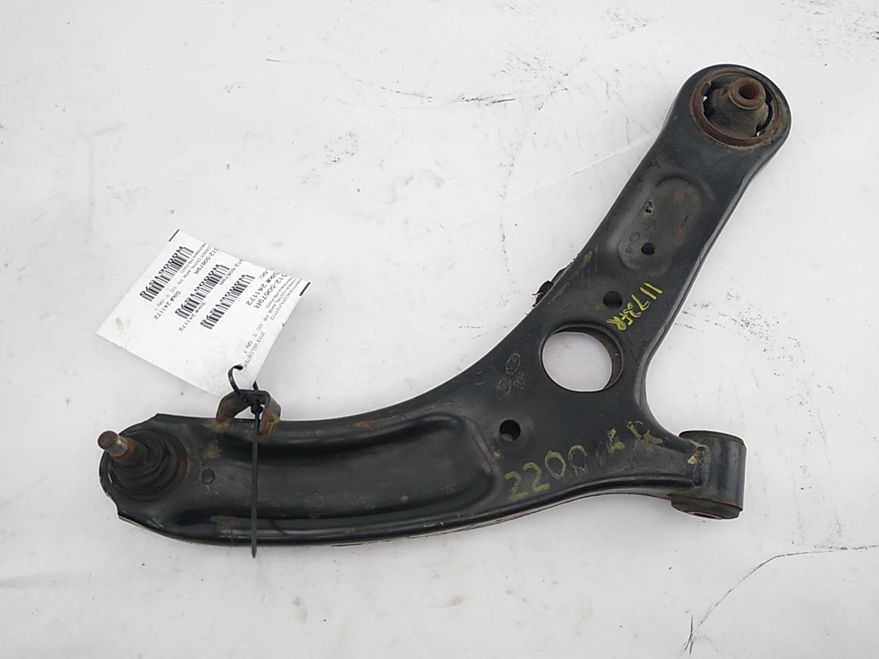 Hyundai Veloster Front Right Lower Control Arm - 0