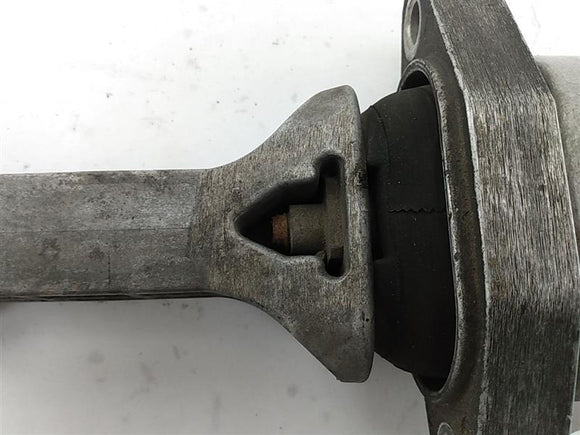 Hyundai Veloster Lower Engine Rod Mount