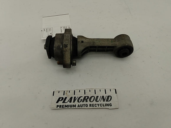 Hyundai Veloster Lower Engine Rod Mount