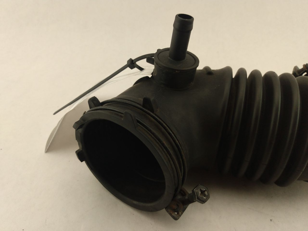 Hyundai Veloster Air Intake Tube
