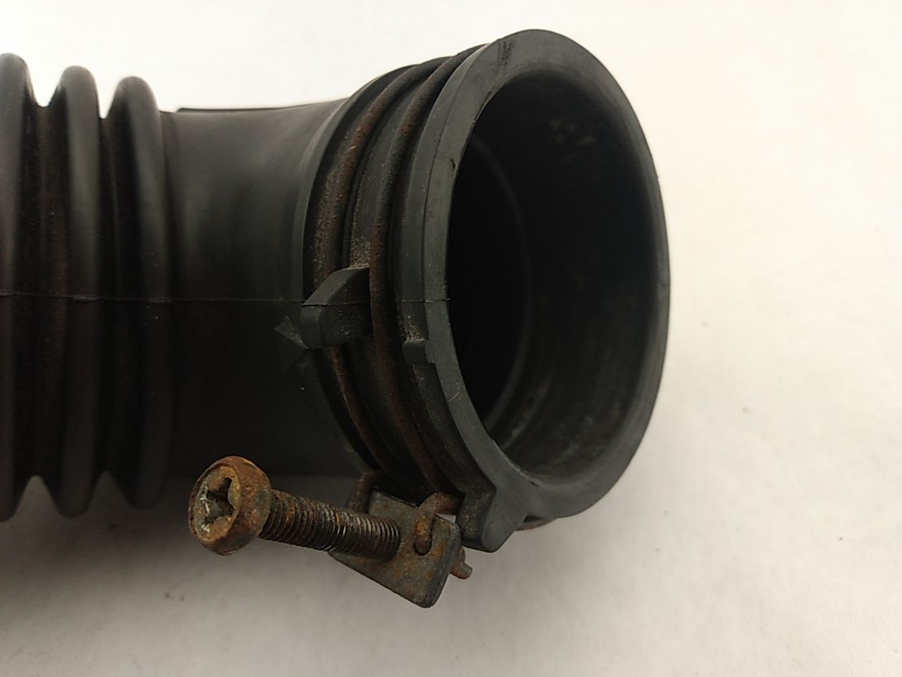 Hyundai Veloster Air Intake Tube
