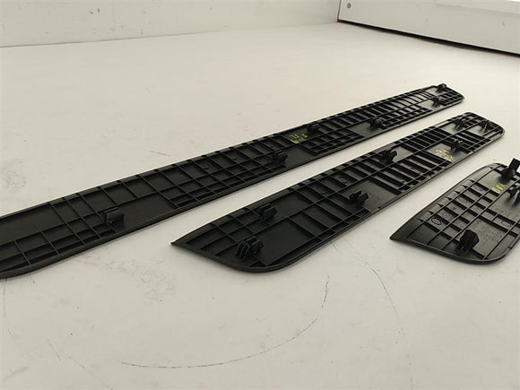 Hyundai Veloster Set Of Door Sill Trim Pieces