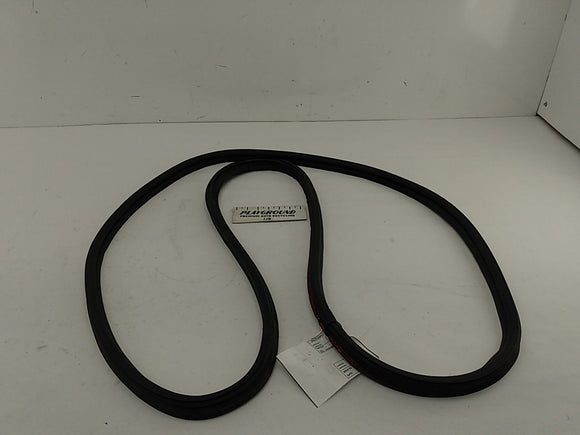 Hyundai Veloster Lid Gate Moulding