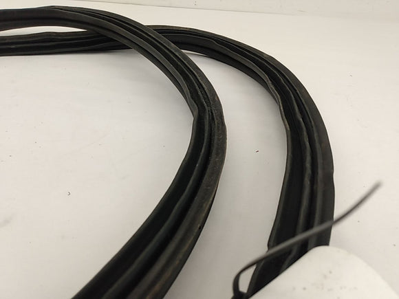 Hyundai Veloster Lid Gate Moulding