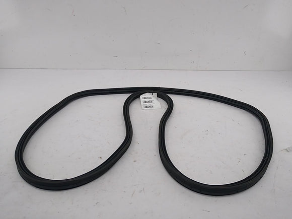 Hyundai Veloster Lid Gate Moulding