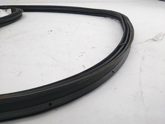 Hyundai Veloster Lid Gate Moulding