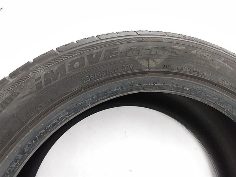 Saab 9-3 Single iMove Gen 3 A/S Tire 235/45R17