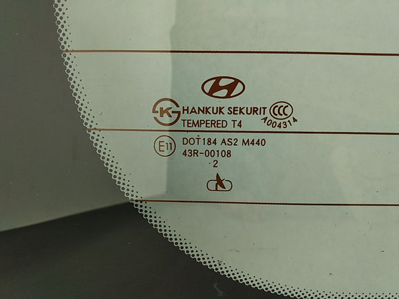 Hyundai Veloster Back Glass Upper Section