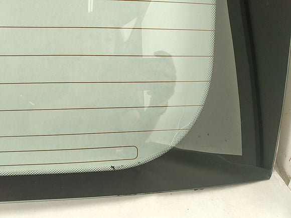 Hyundai Veloster Back Glass Upper Section