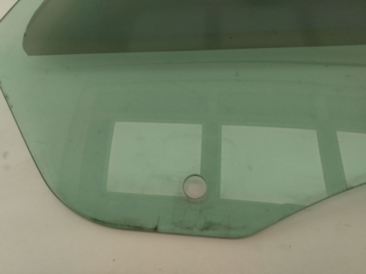 Ford Mustang Front Left Door Glass